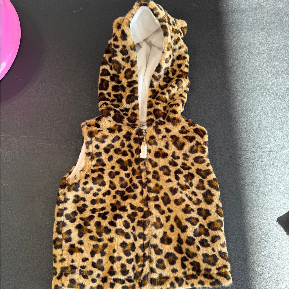 Leopard print vest